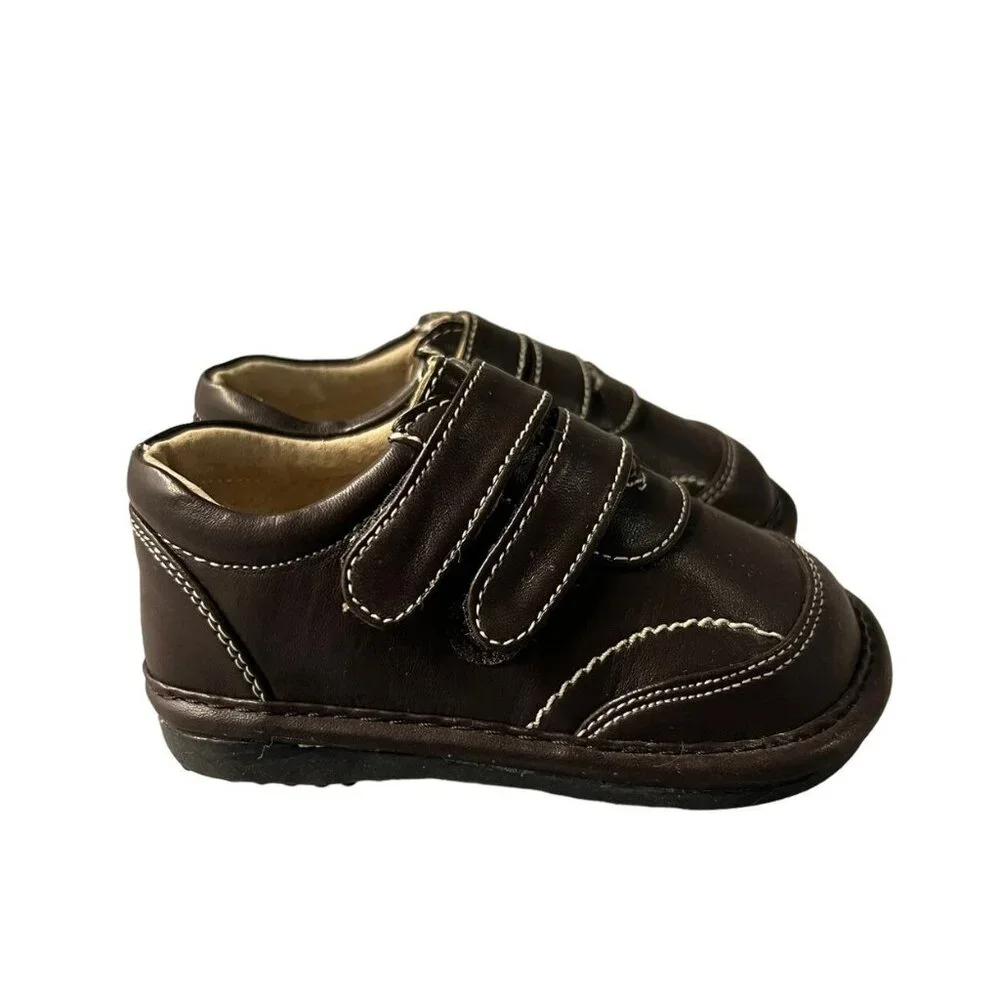 NEW Mooshu Trainers Sz 5 Brown Leather Squeaker Shoes